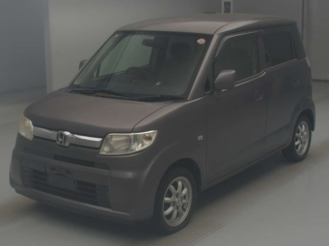 HONDA ZEST 2010