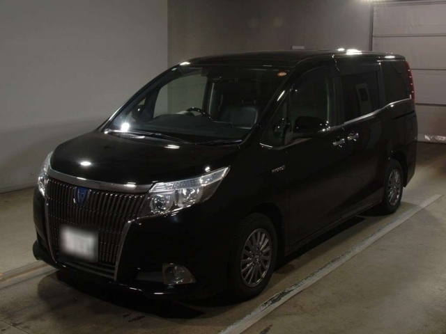 TOYOTA ESQUIRE 2017