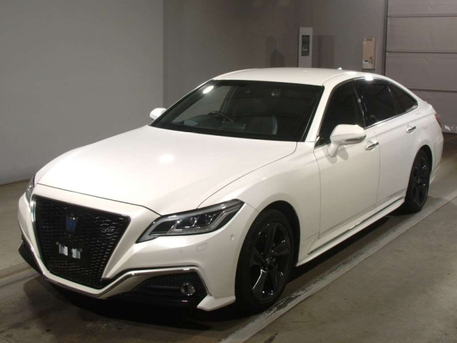 TOYOTA CROWN 2020