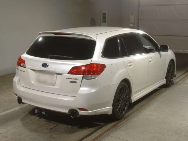 SUBARU LEGACY 2010