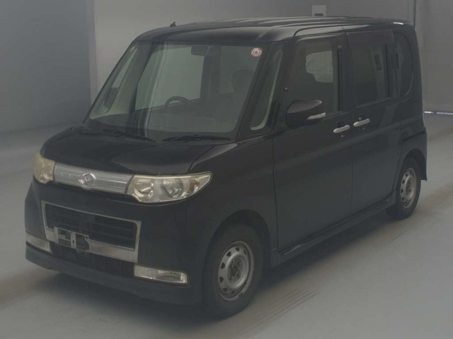 DAIHATSU TANTO 2008