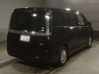 TOYOTA VOXY 2014