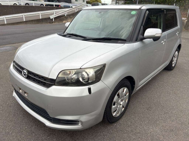 TOYOTA COROLLA RUMION 2011