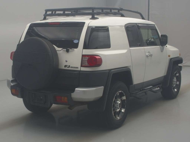 TOYOTA FJ CRUISER 2012