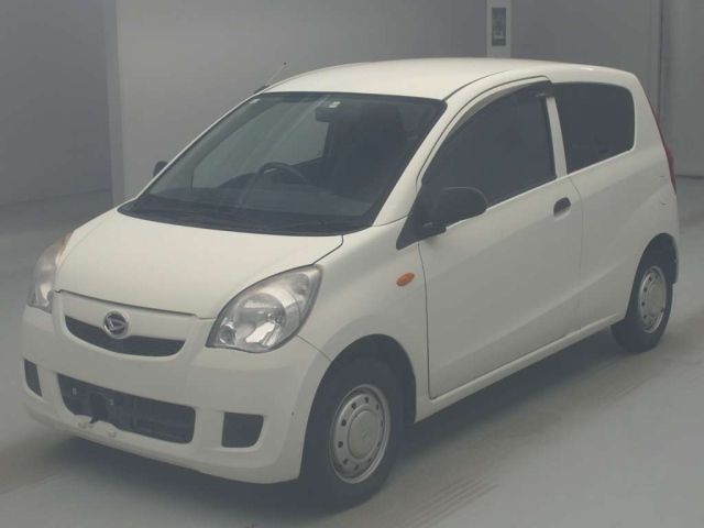 DAIHATSU MIRA 2015