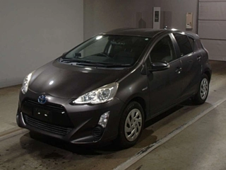 TOYOTA AQUA 2015