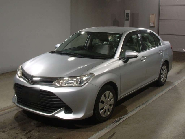 TOYOTA COROLLA AXIO 2016