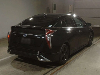 TOYOTA PRIUS 2016