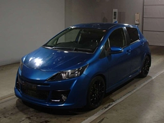 TOYOTA VITZ 2014