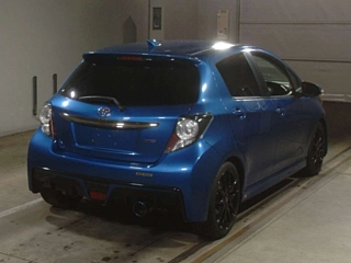 TOYOTA VITZ 2014
