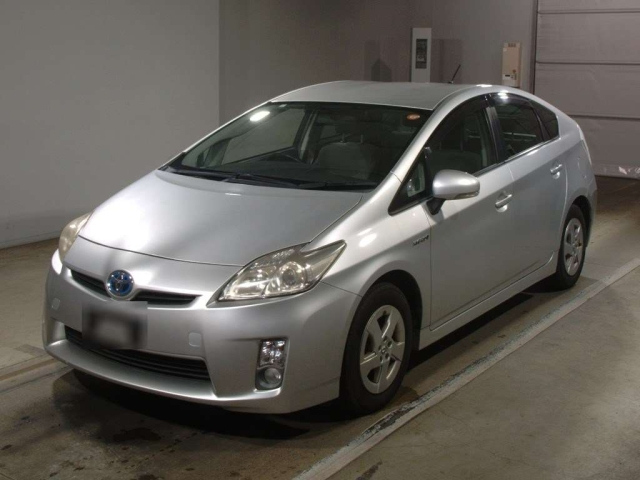 TOYOTA PRIUS 2011