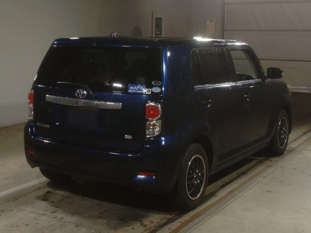 TOYOTA COROLLA RUMION 2010