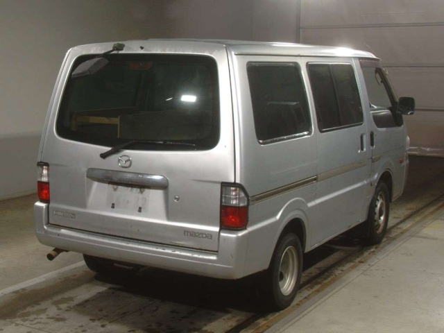 MAZDA BONGO VAN 2010