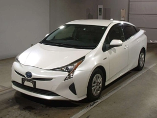 TOYOTA PRIUS 2016