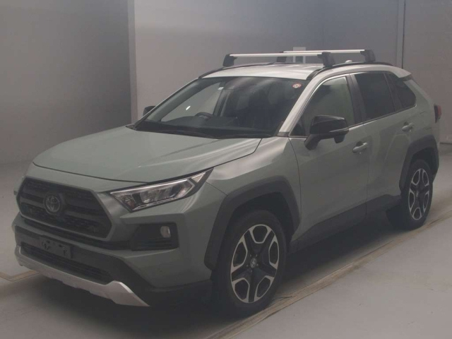 TOYOTA RAV4 2020