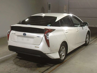 TOYOTA PRIUS 2018