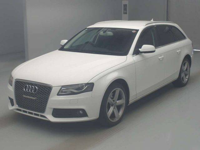 AUDI A4 2010