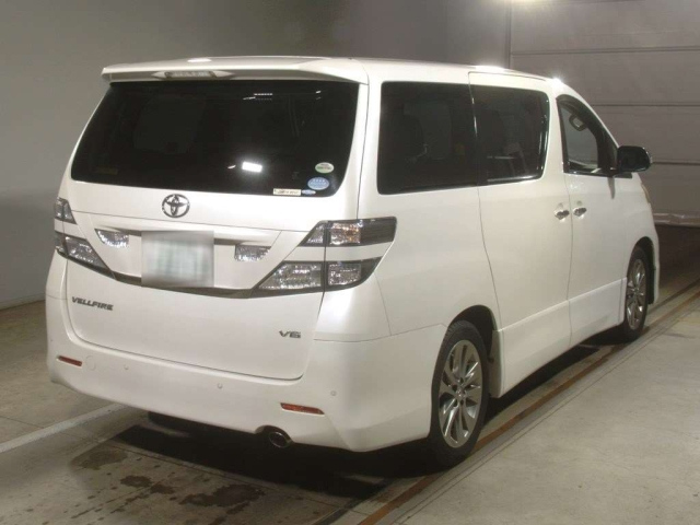 TOYOTA VELLFIRE 2011