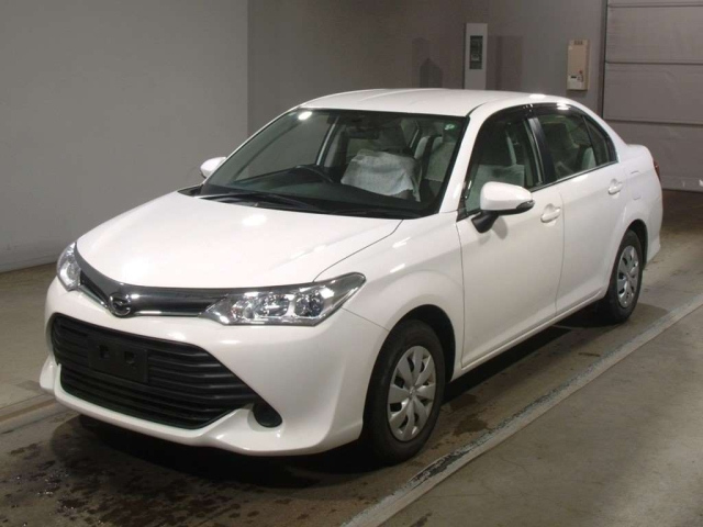 TOYOTA COROLLA AXIO 2016