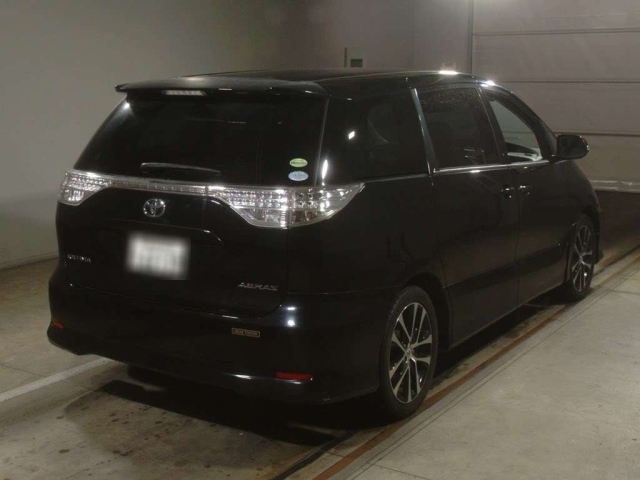 TOYOTA ESTIMA 2013