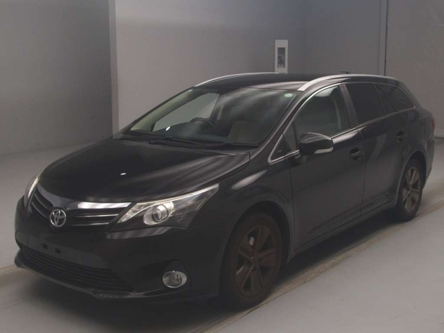 TOYOTA AVENSIS WAGON 2014