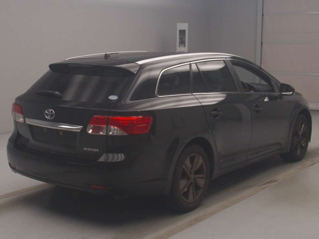 TOYOTA AVENSIS WAGON 2014