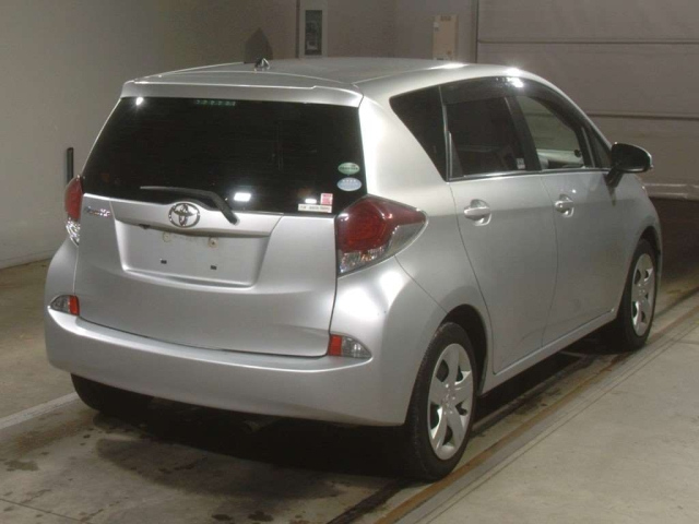 TOYOTA RACTIS 2014
