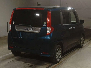 TOYOTA ROOMY 2019
