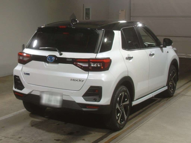 DAIHATSU ROCKY 2025