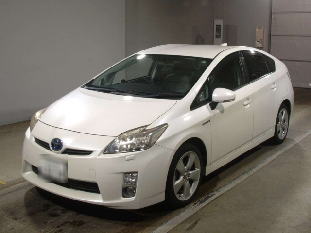 TOYOTA PRIUS 2011