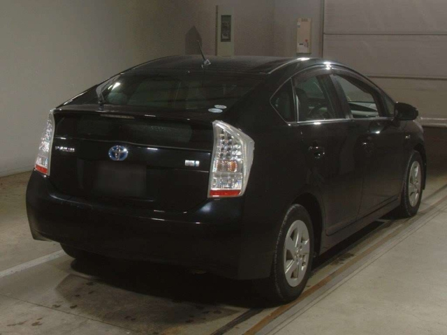 TOYOTA PRIUS 2010