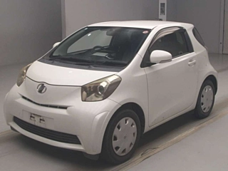 TOYOTA IQ 2012