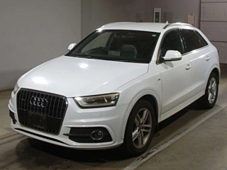 AUDI Q3 2012