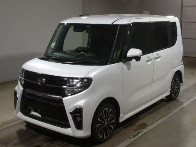 DAIHATSU TANTO 2021