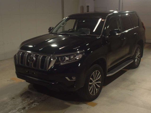 TOYOTA LAND CRUISER PRADO 2020