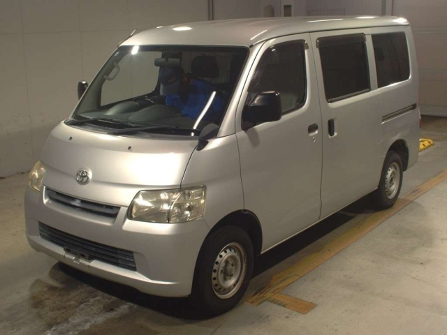 TOYOTA TOWN ACE VAN 2014