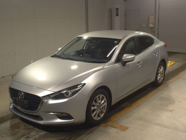 MAZDA AXELA 2017