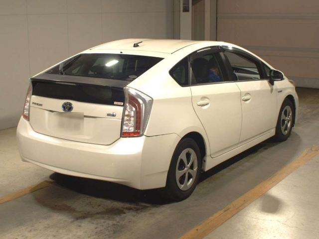 TOYOTA PRIUS 2012