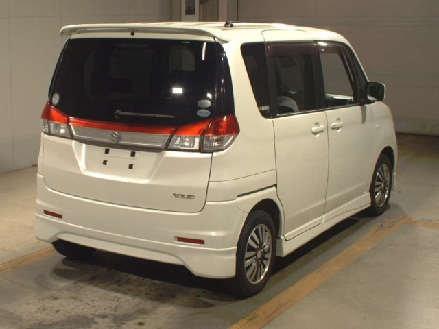 SUZUKI SOLIO 2012