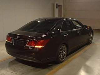 TOYOTA CROWN 2013