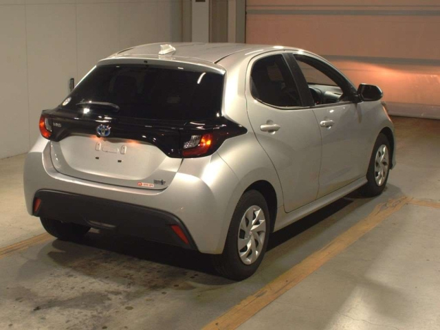 TOYOTA YARIS 2021