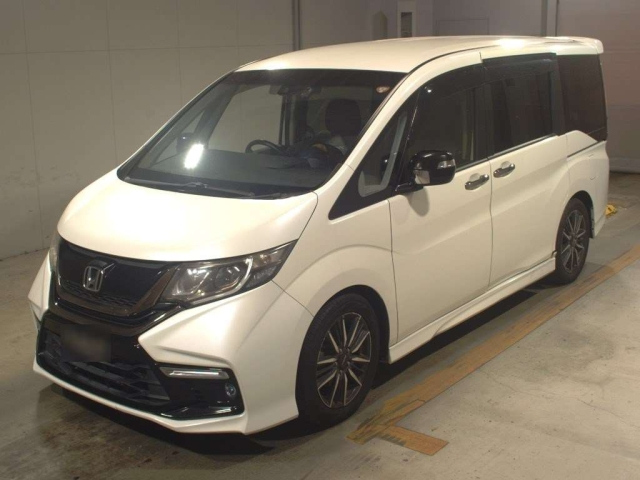 HONDA STEP WAGON 2017