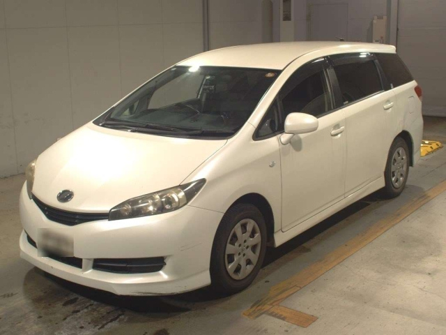 TOYOTA WISH 2010