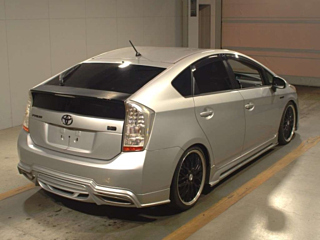 TOYOTA PRIUS 2011