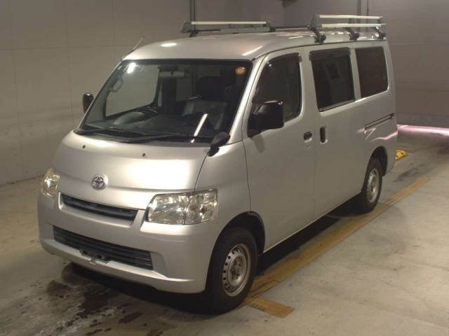 TOYOTA TOWN ACE VAN 2018