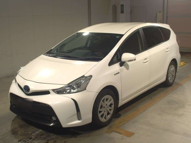 TOYOTA PRIUS ALPHA 2019
