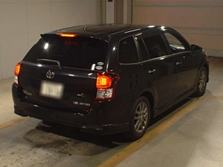 TOYOTA COROLLA FIELDER 2013