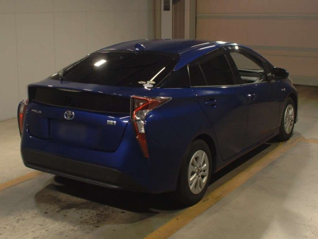 TOYOTA PRIUS 2018