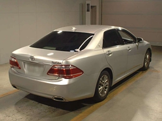TOYOTA CROWN 2012