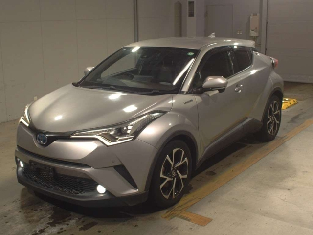 TOYOTA C-HR 2017